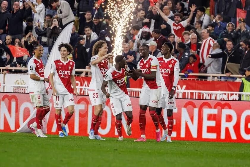 Marseille chute à Monaco et doit impérativement réagir face à Metz