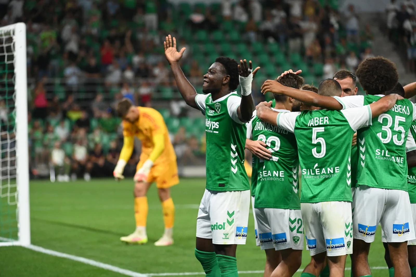 ASSE : Serge Valery Eloundou Ndzomo à l’essai, un profil prometteur sous surveillance du Stade Rennais