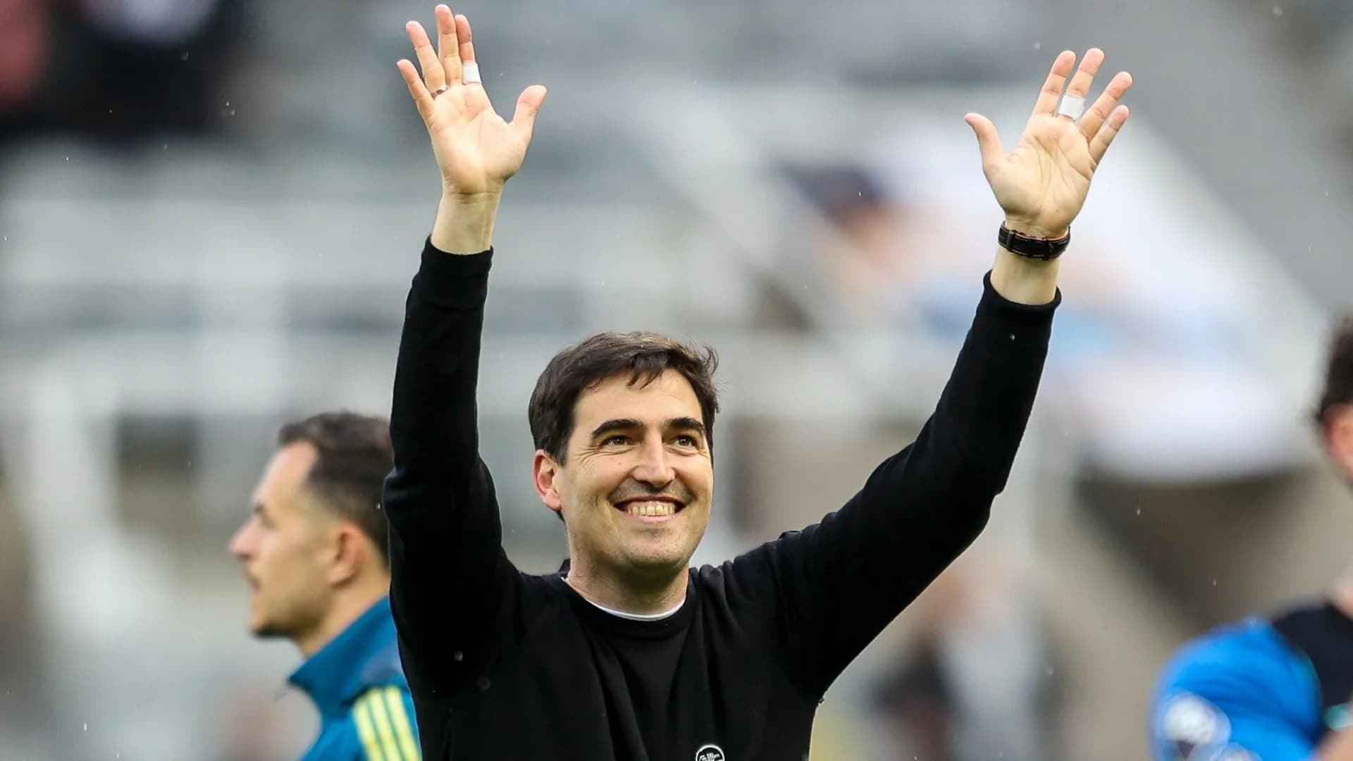 OM : Andoni Iraola, nouvel entraîneur potentiel, poussé par Roberto De Zerbi