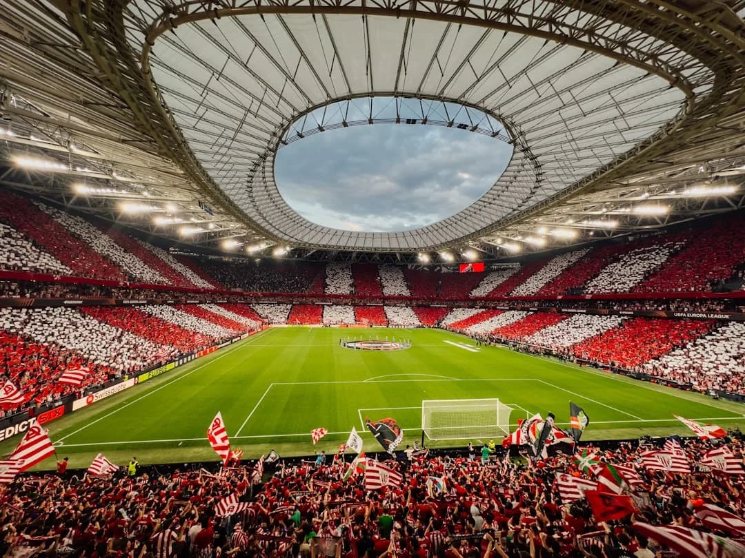 Michael Carrick dénonce une décision « choquante » sur le rouge de Lisandro Martínez